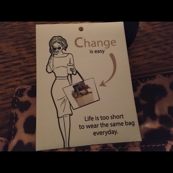 Handbags - A transferable pocketbook organizer/ bag liner